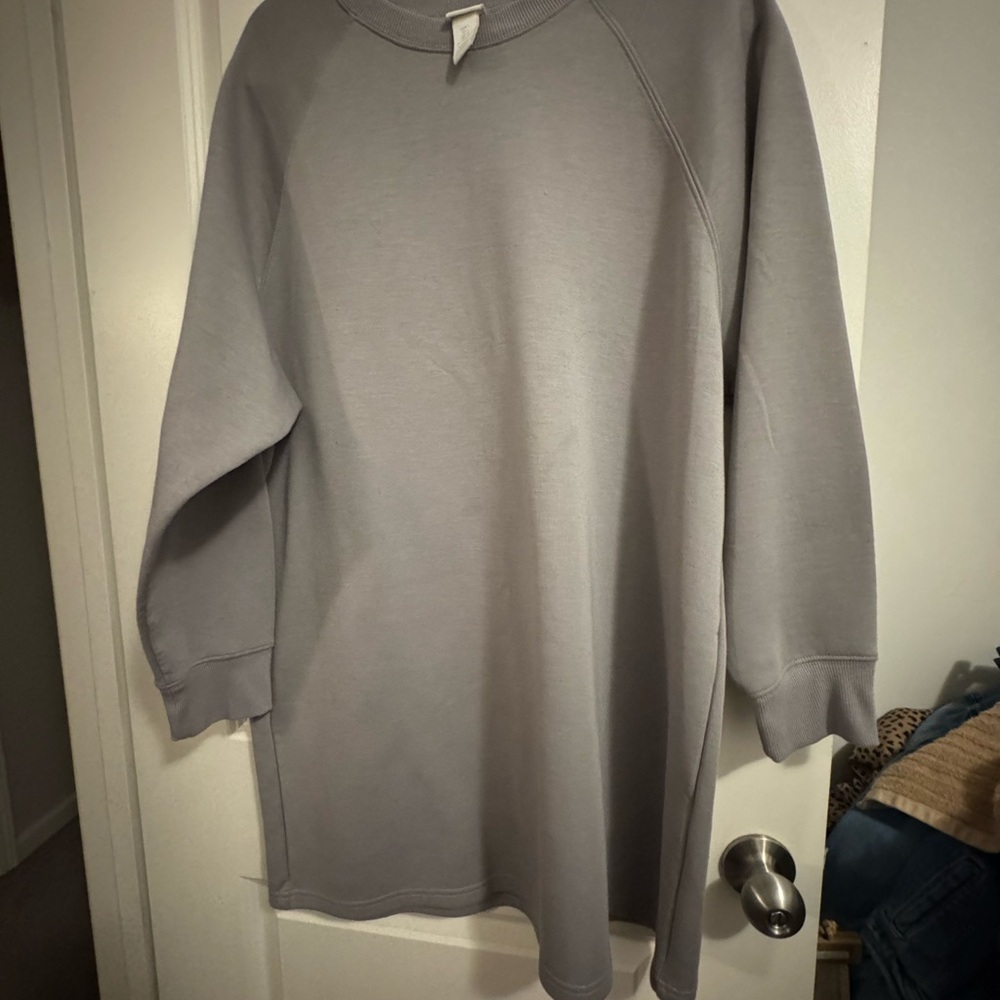H&M Gray Basics Sweatshirt